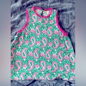 Women’s size 8 top